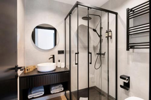 Villa Infinity — 4-Star Luxury Hotel in Playa Blanca, Spain