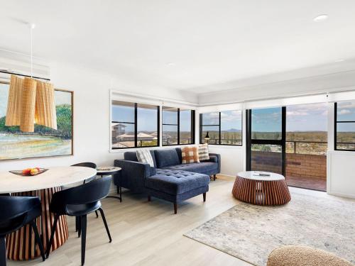 Yamba Sunset Central Location in Yamba, Australia