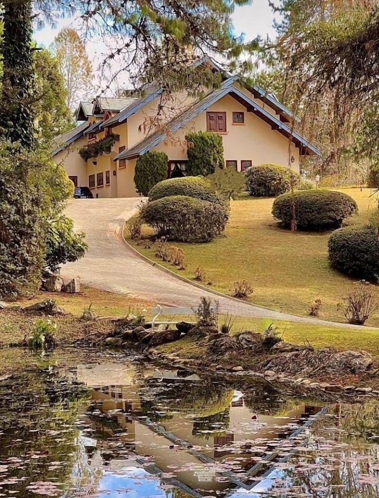 Aconchegante Mansão em Campos do Jordão in Campos Do Jordao, Brasil