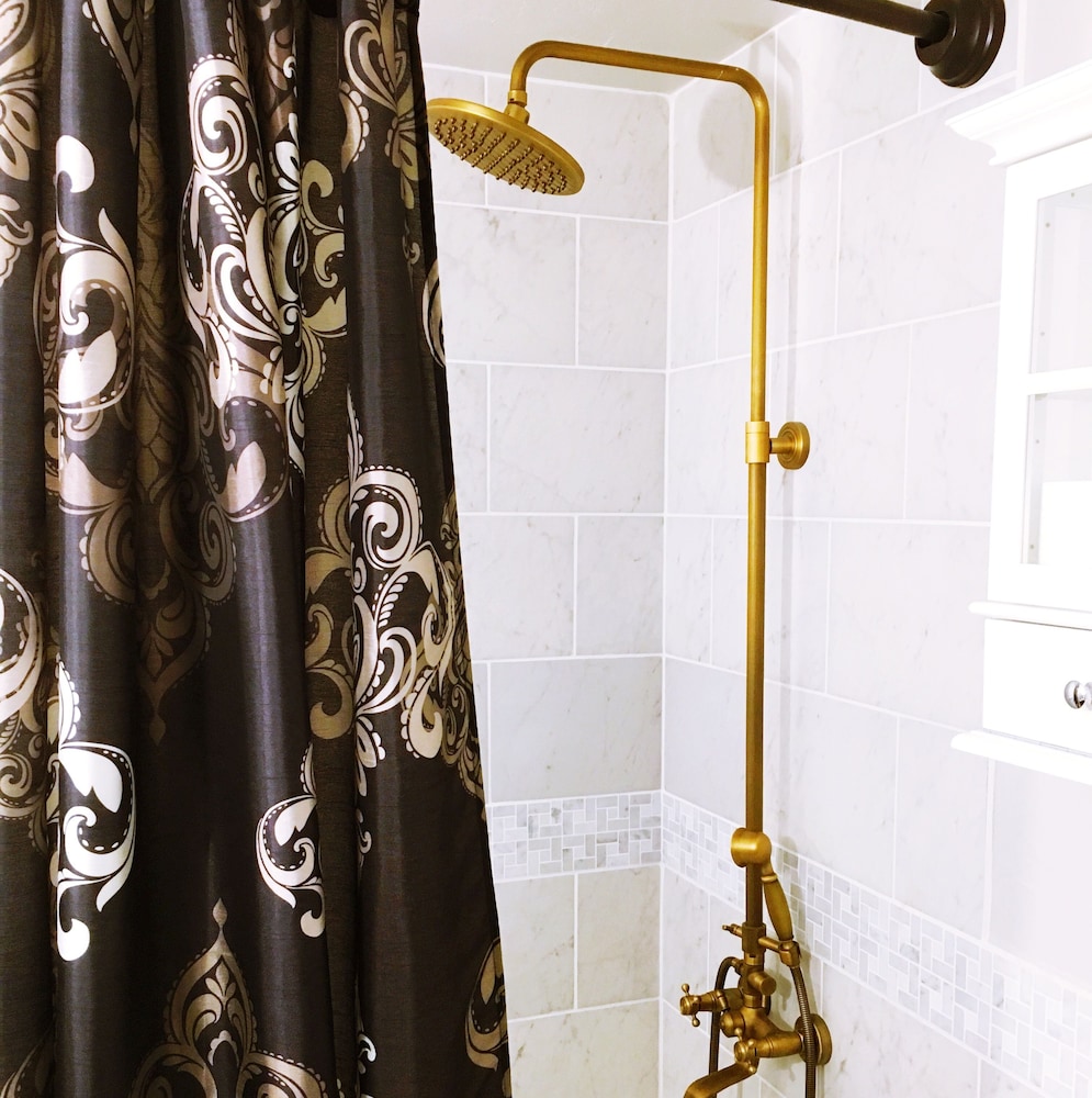 BarDew Valley Inn - photo 42