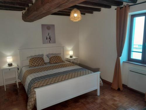 Au Chablis Serein in Chablis, France