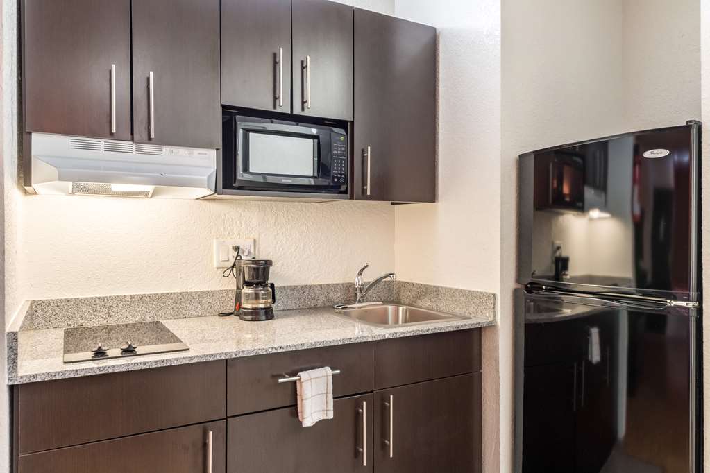 Motel 6 Uvalde TX - photo 29