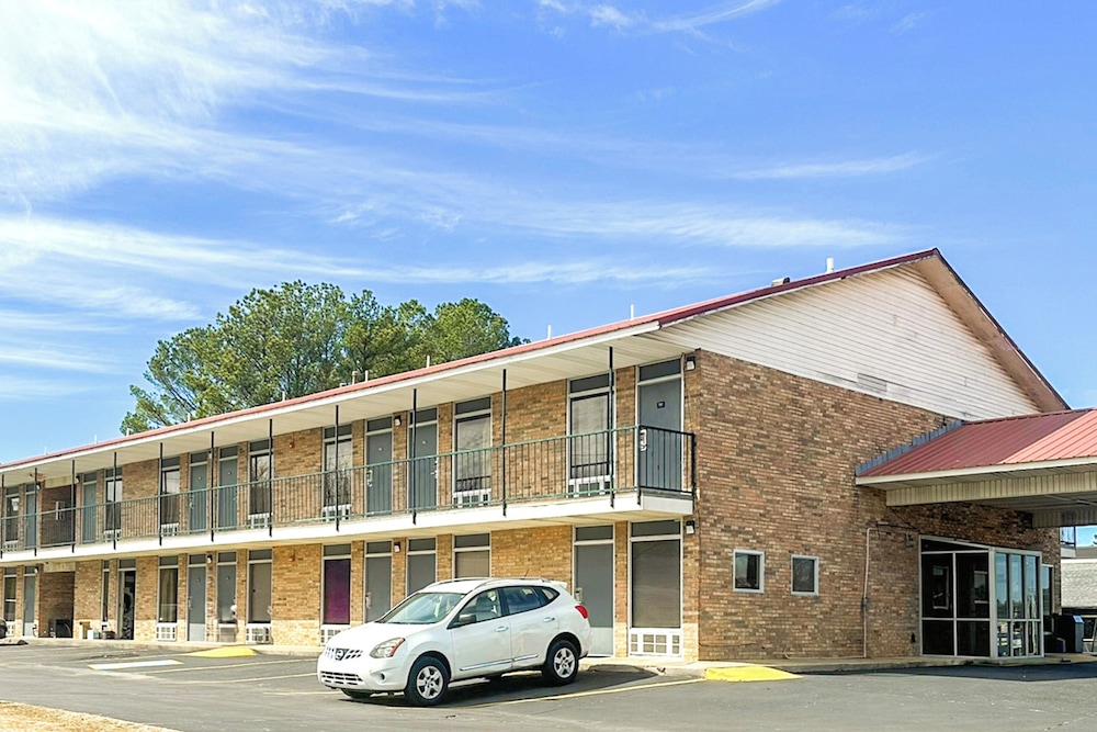 Regal Inn Guntersville By OYO Hwy 431 - photo 23