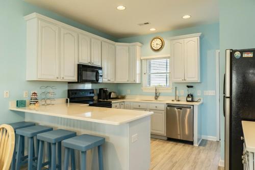 The Surf Shack by Oak Island Accommodations - photo 38