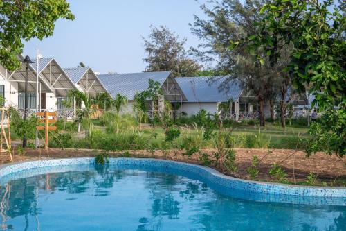 Praveg Beach Resort Lighthouse Daman — Daman — photo 2