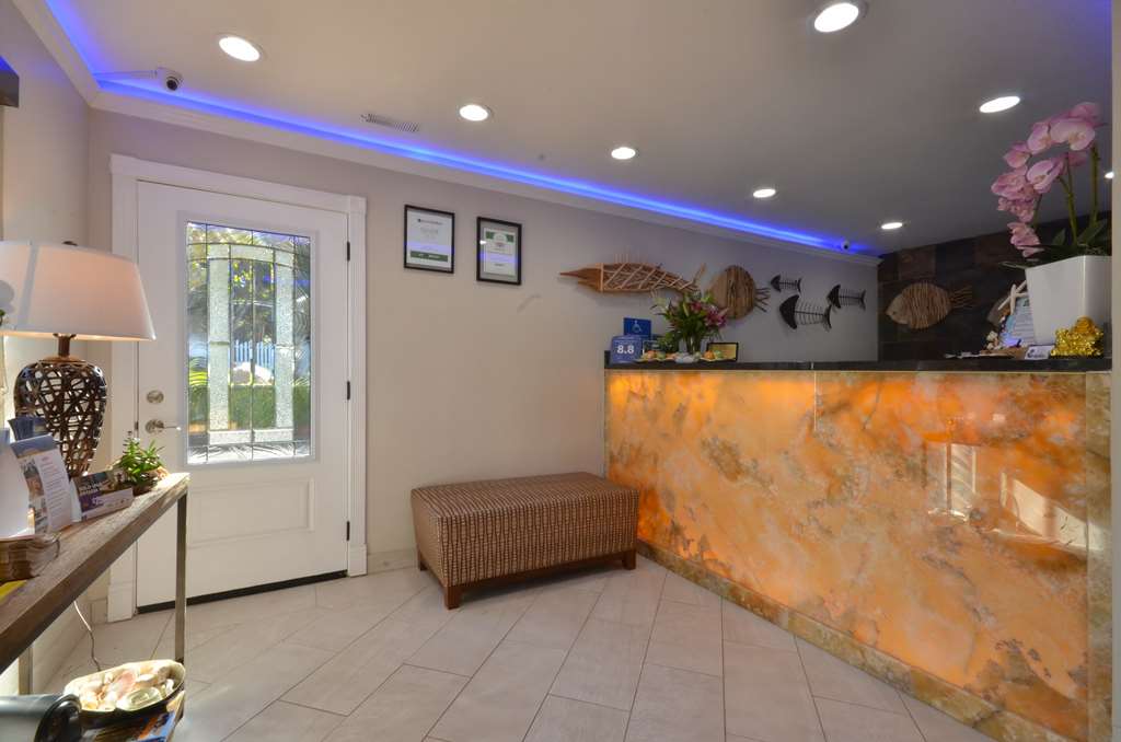 Best Western The Inn & Suites Pacific Grove - photo 12