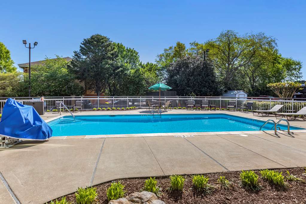Quality Inn Duluth Atlanta Northeast - photo 26