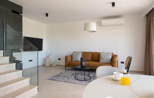 Gorgeous Home In Bale — Bale — photo 3