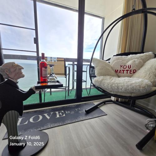 Love Above the Waves Best Ocean View and Heated Pool — 4-Star Luxury Hotel in Ocean City, United States