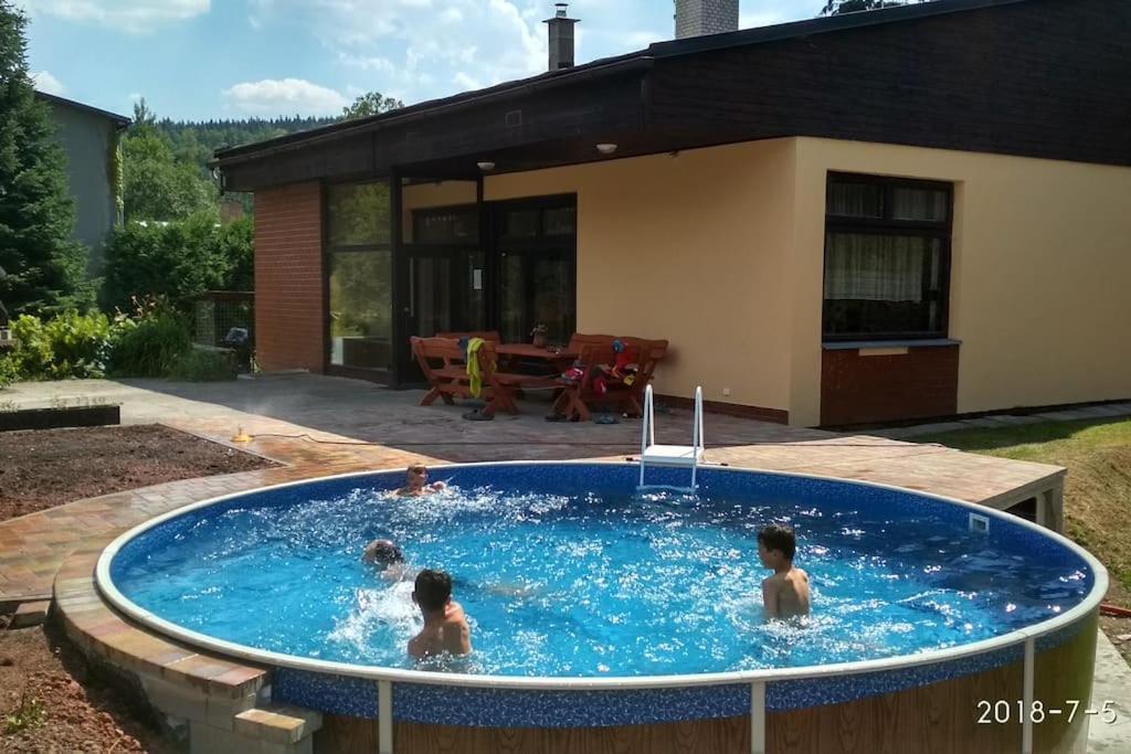 Sámoška Krkonoše in Rudnik, Czech Republic