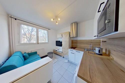 Studio Cosy Proche Gare de Poissy Rer a in Poissy, France