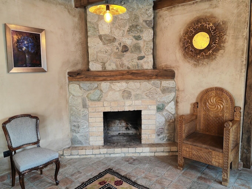 Giorgi Ushikishvili Chateau Celler — Akhmet'a — photo 5