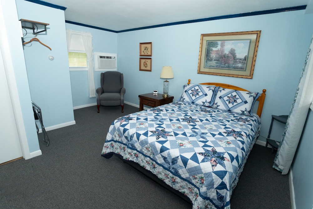 Governors Rock Motel - photo 8