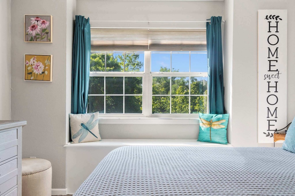 Holiday Hills Getaway Branson Golf Resort Outdoor Pools in Branson, United States