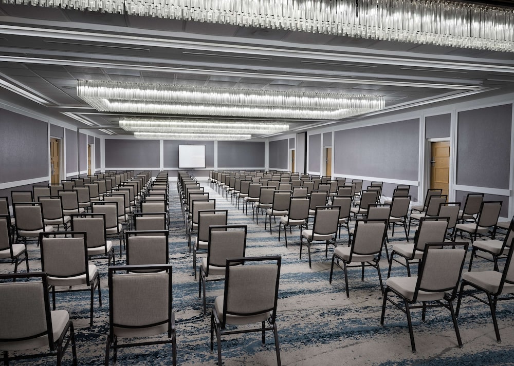 Embassy Suites by Hilton Tucson East - photo 60