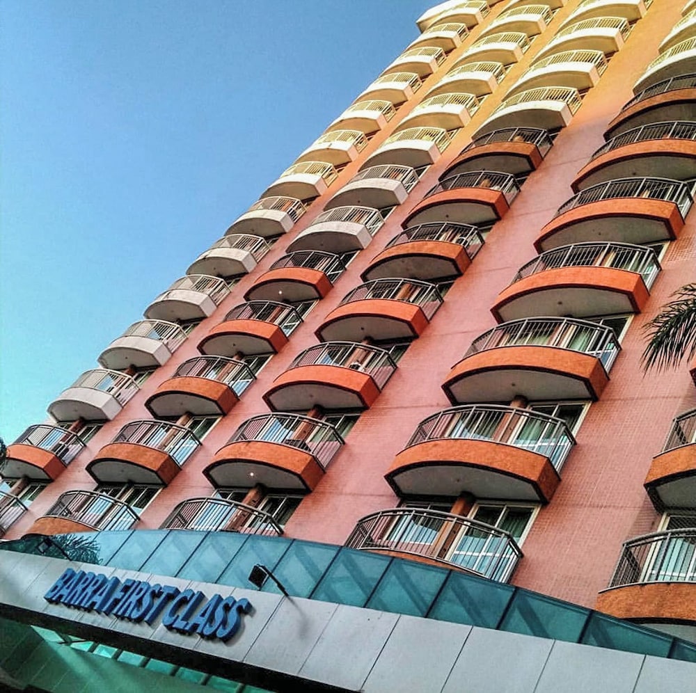 Flat Barra First - last minute hotel in Rio De Janeiro
