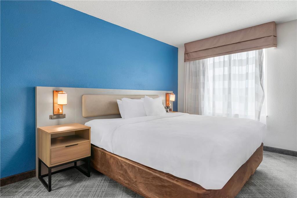 Comfort Inn & Suites Sheboygan I 43 - photo 27