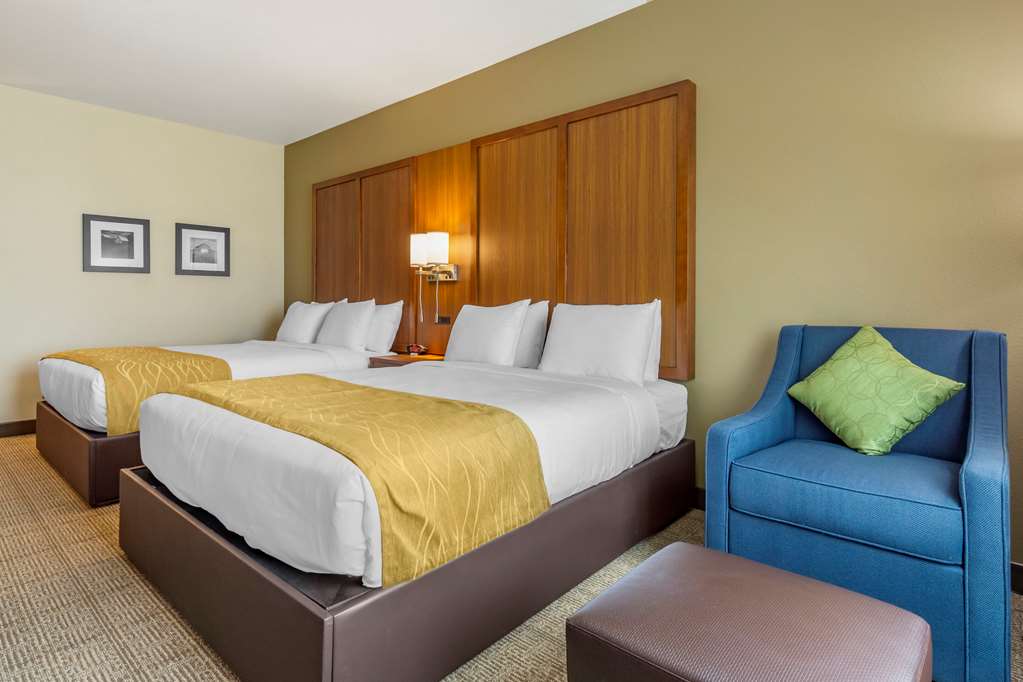 Comfort Inn & Suites Lakewood by JBLM - photo 17