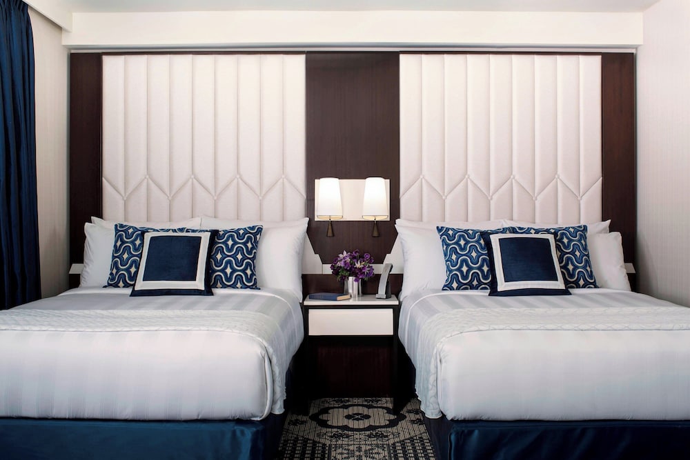 Residence Inn New York Manhattan Central Park - photo 17