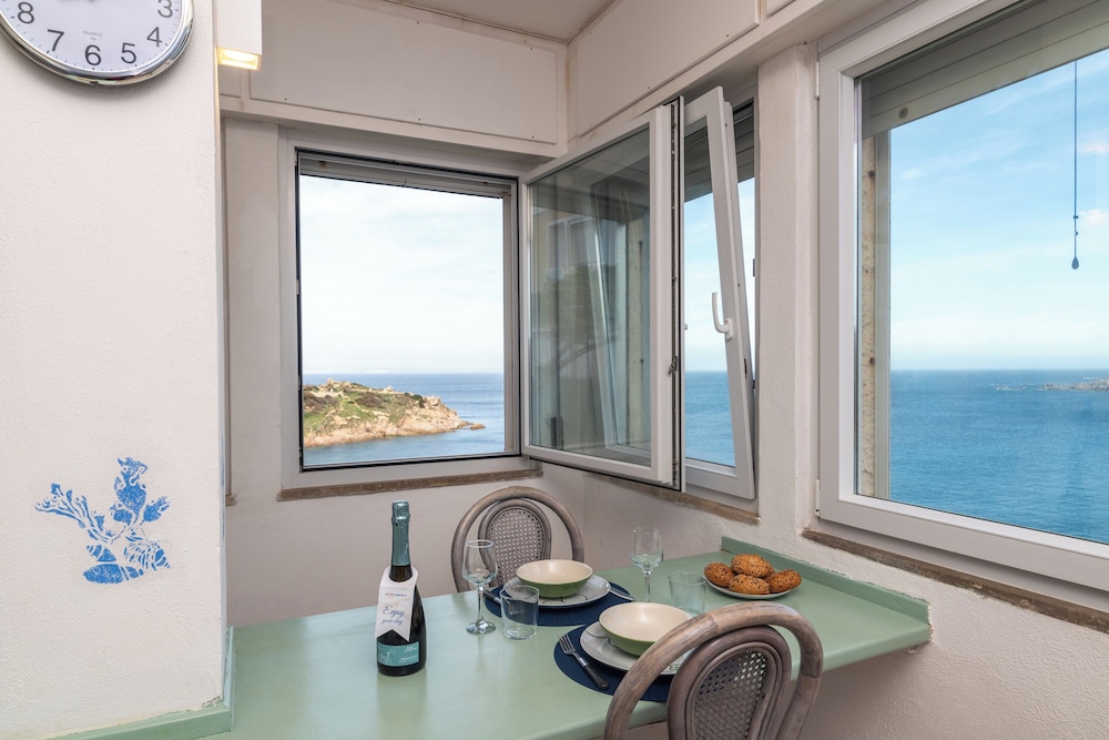 Casa Alma — 4-Star Luxury Hotel in Santa Teresa Gallura, Italy
