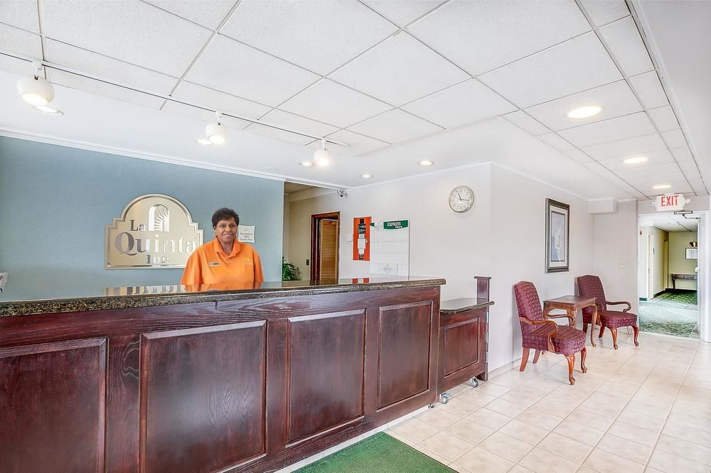 La Quinta Inn Paramus - photo 22