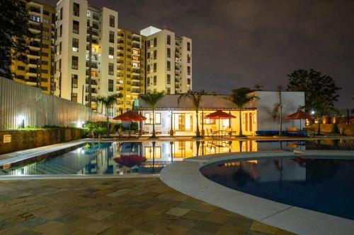 Pool Gym Garden City Mi Vida