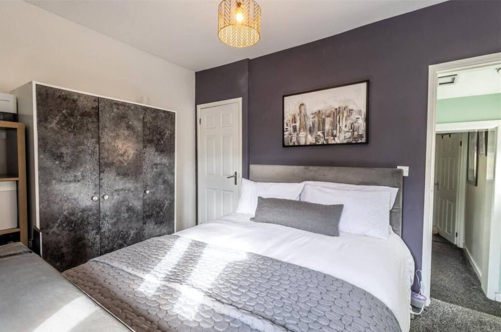 Peaceful Retreat in Telford With Modern Amenities in Telford, United Kingdom