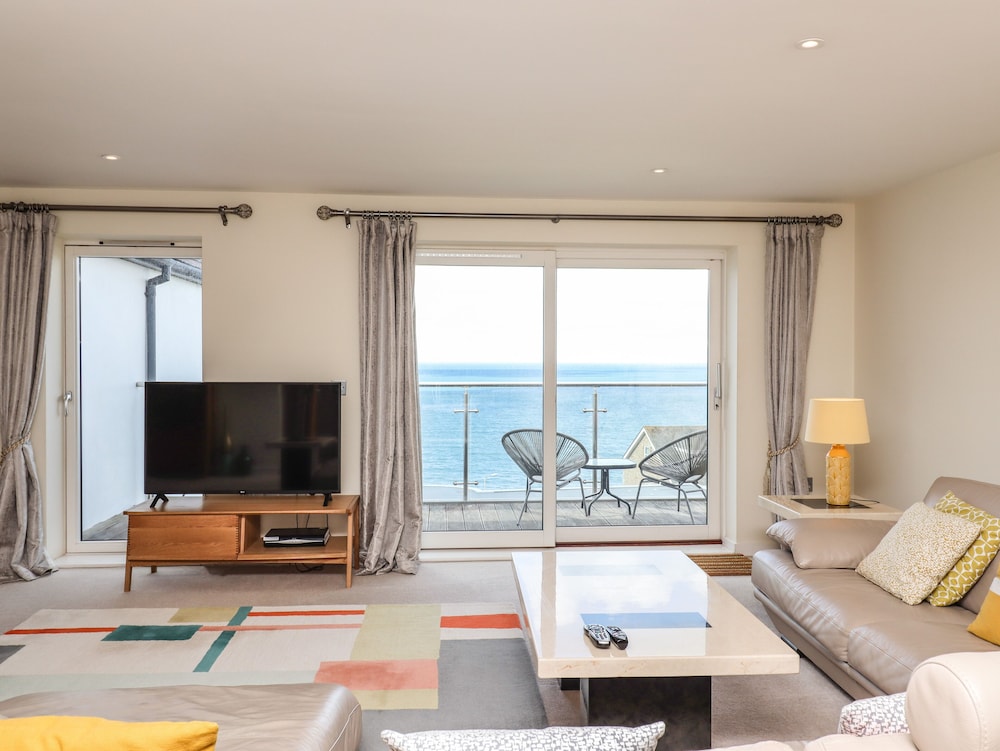 Ocean View — 4-Star Luxury Hotel in St Ives, United Kingdom