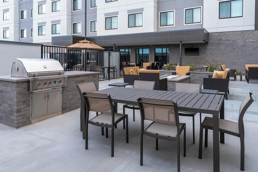 Residence Inn by Marriott Lancaster Palmdale - photo 38