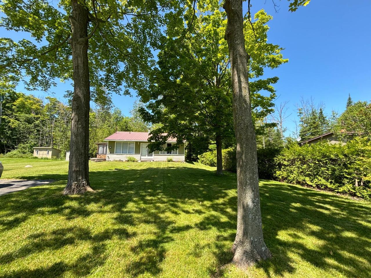 Affordable Sauble Beach Getaway in Unknown City, Canada