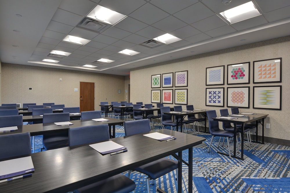 Holiday Inn Express & Suites Greenville Taylors by IHG - photo 41