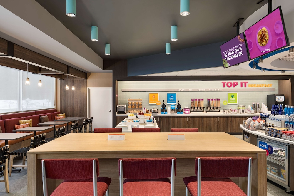 Tru By Hilton Albany Airport NY - photo 26