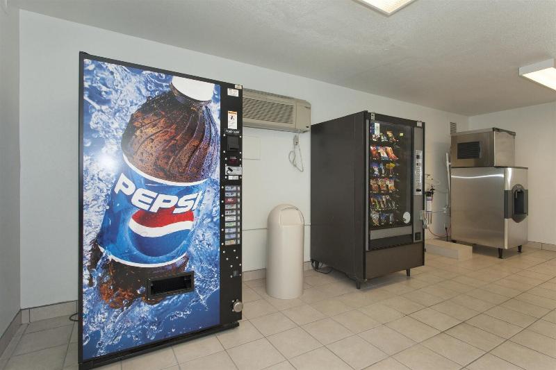 Motel 6 Davis Sacramento Area - photo 26