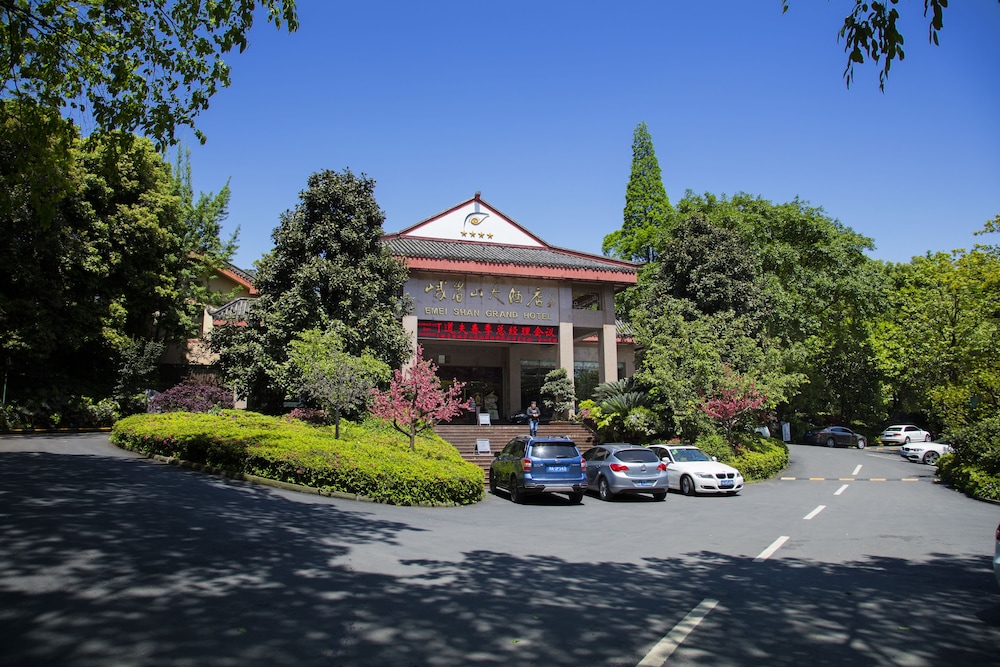 Emeishan Grand Hotel in Leshan, People's Republic of China
