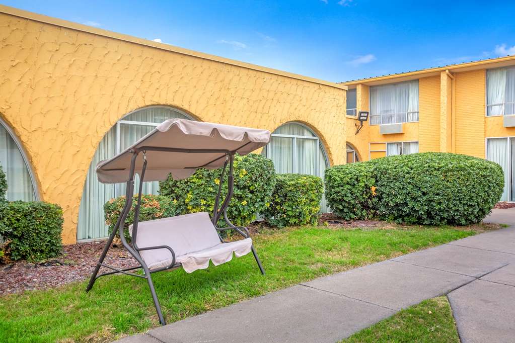 Days Inn by Wyndham Del Rio - photo 49