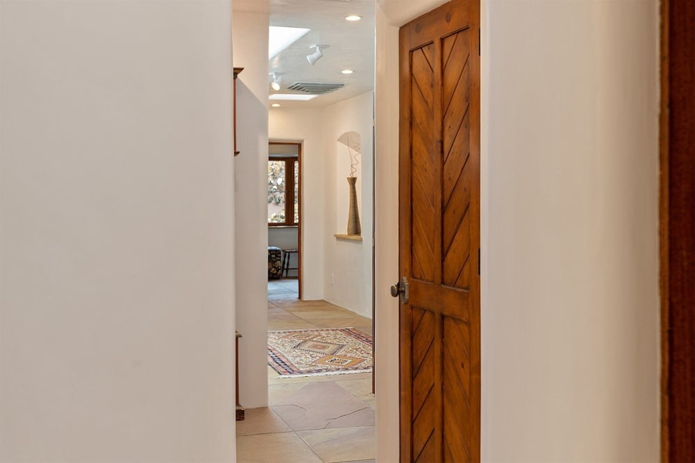 La Joya Spacious and Historic Downtown Jewel - photo 13