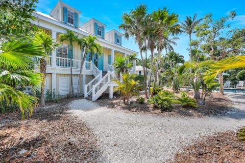 Roosevelt Cottage — 4-Star Luxury Hotel in Sanibel, United States