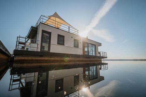 Hausboot Seelenbaumler LP13 — hotel in Vetschau