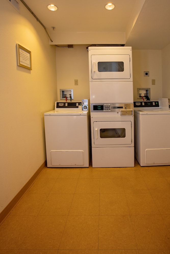 TownePlace Suites Colorado Springs Garden of the Gods - photo 20