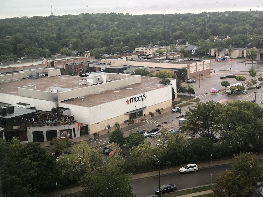 SpringHill Suites by Marriott Madison - photo 28