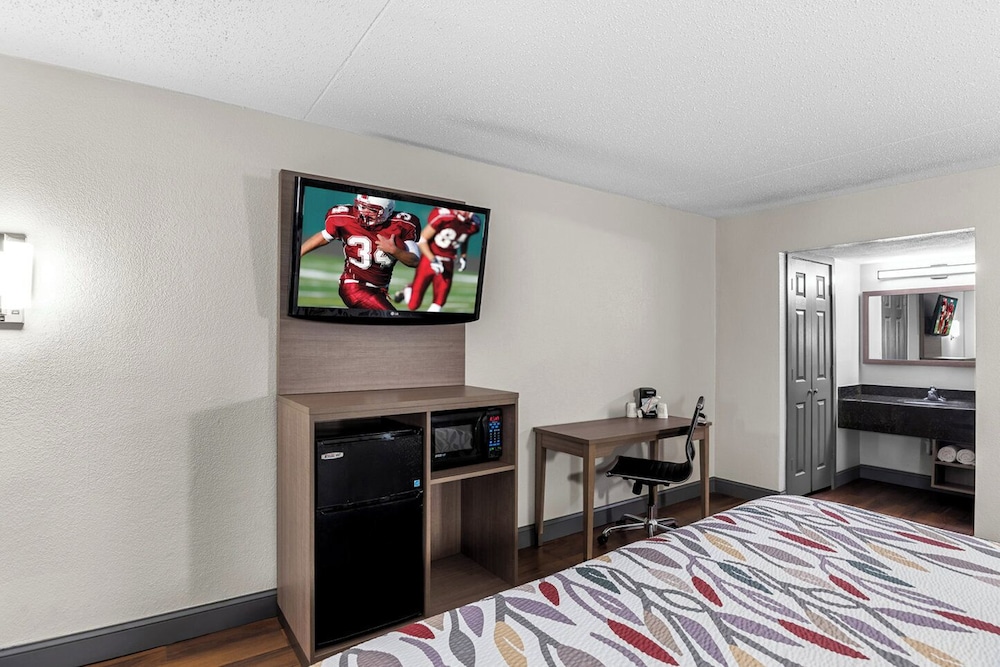 Red Roof Inn Richmond Airport Sandston - photo 6