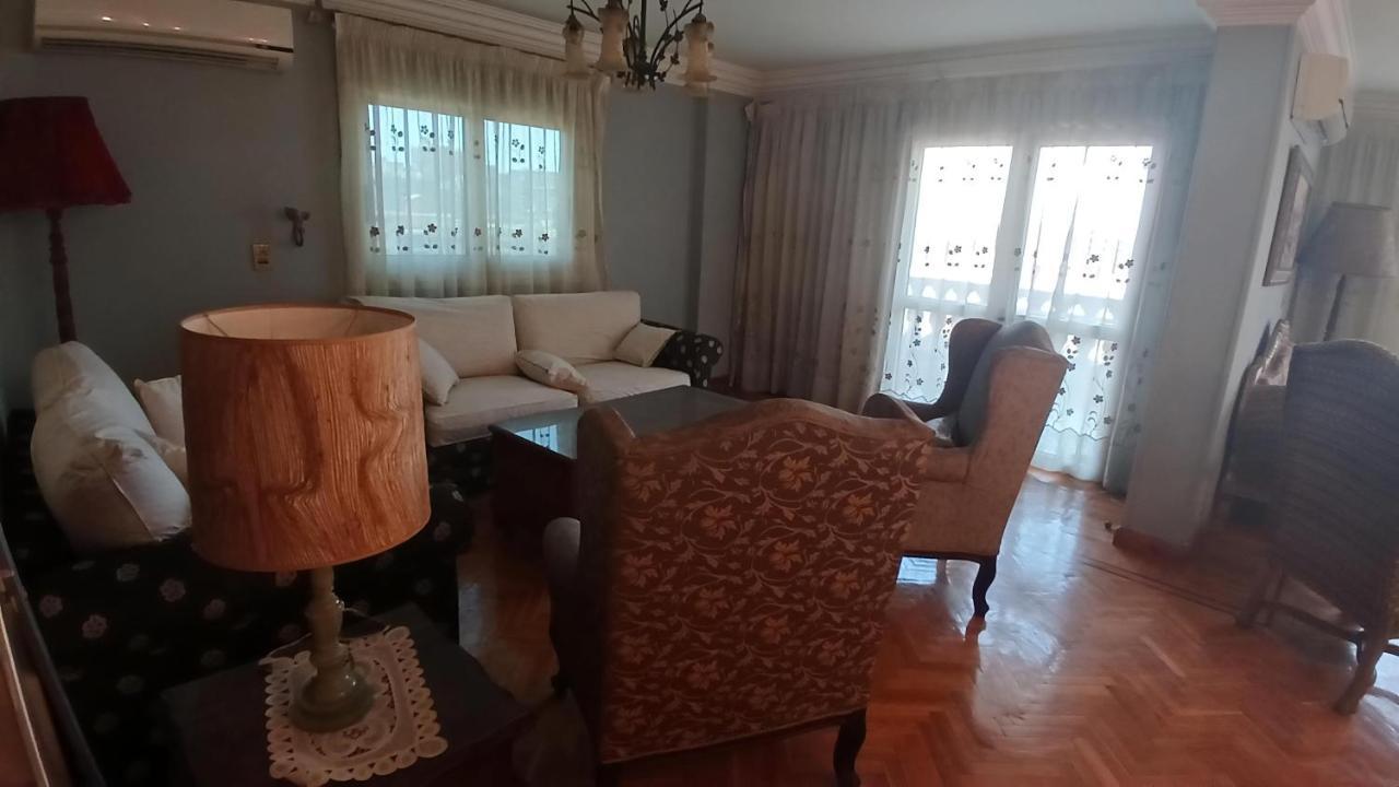 3 Bed Apartment Sleeps 7 Concierge Available — 4-Star Luxury Hotel in Cairo, Egypt