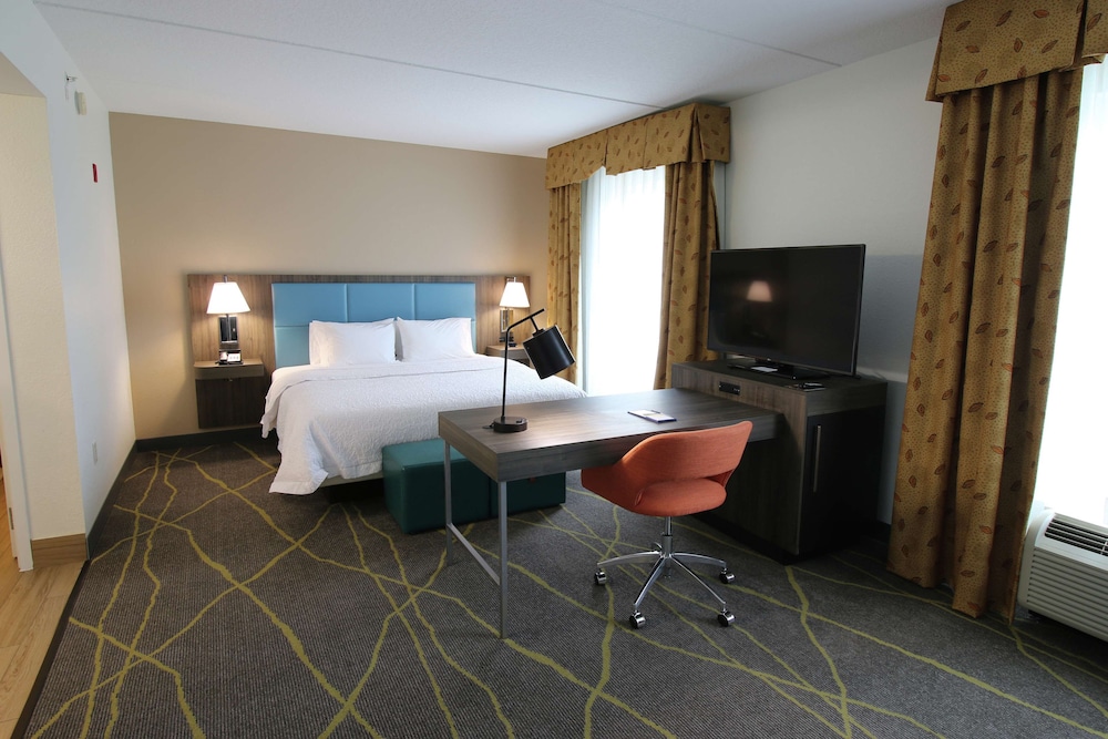 Hampton Inn & Suites Palm Coast - photo 14