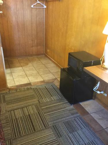 Towne Center Motel - photo 5