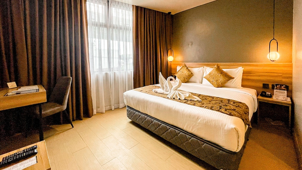 Madison 101 Hotel Tower — Manila — photo 2