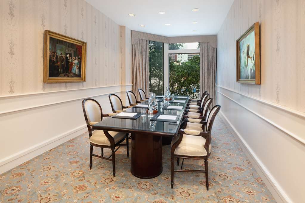 The Windsor Court - photo 25