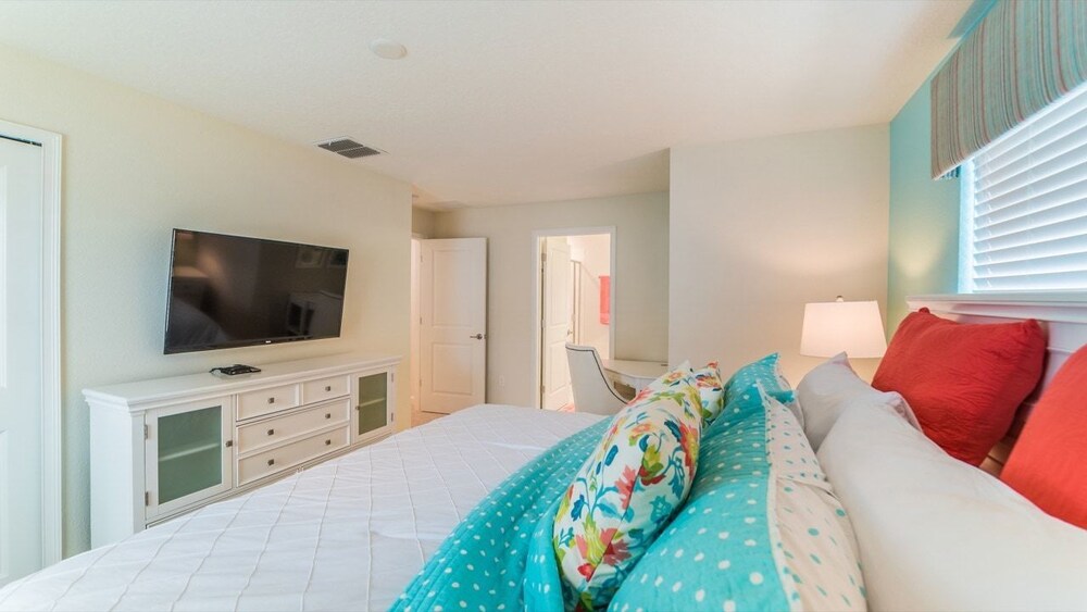 Grhmvd1596 Champions Gate Resort 5 Bed 4 Baths Townhouse - photo 12