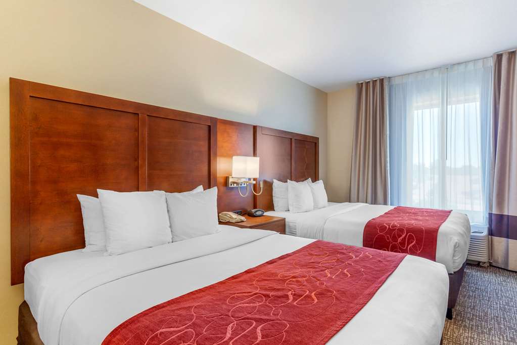 Comfort Suites Glendale State Farm Stadium Area - photo 22