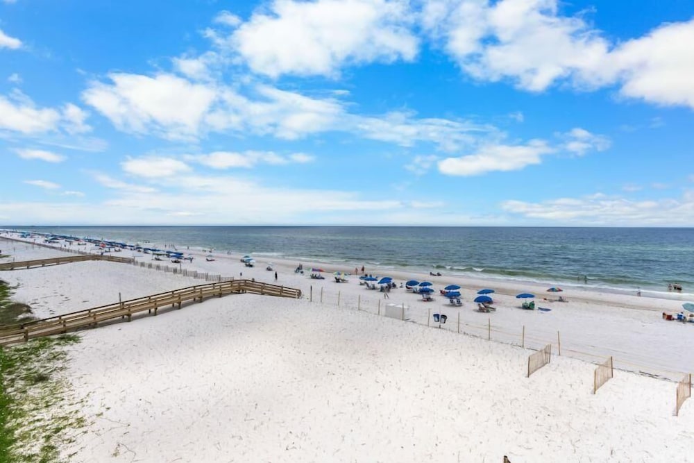 Edgewater 41 - photo 39