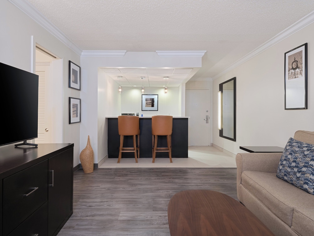 Crowne Plaza Suffern Mahwah by IHG - photo 12